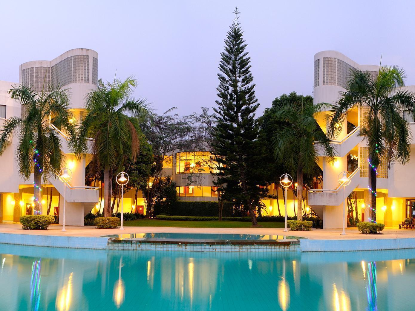 The Royal Chiang Mai Golf Resort Ban Mai  Extérieur photo