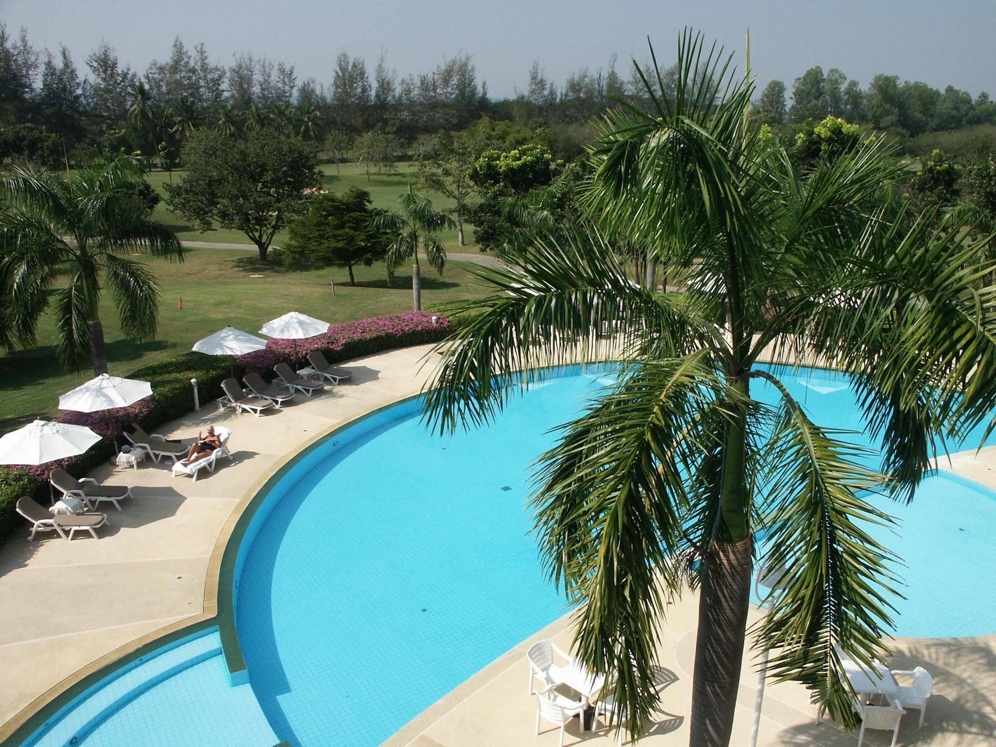 The Royal Chiang Mai Golf Resort Ban Mai  Extérieur photo